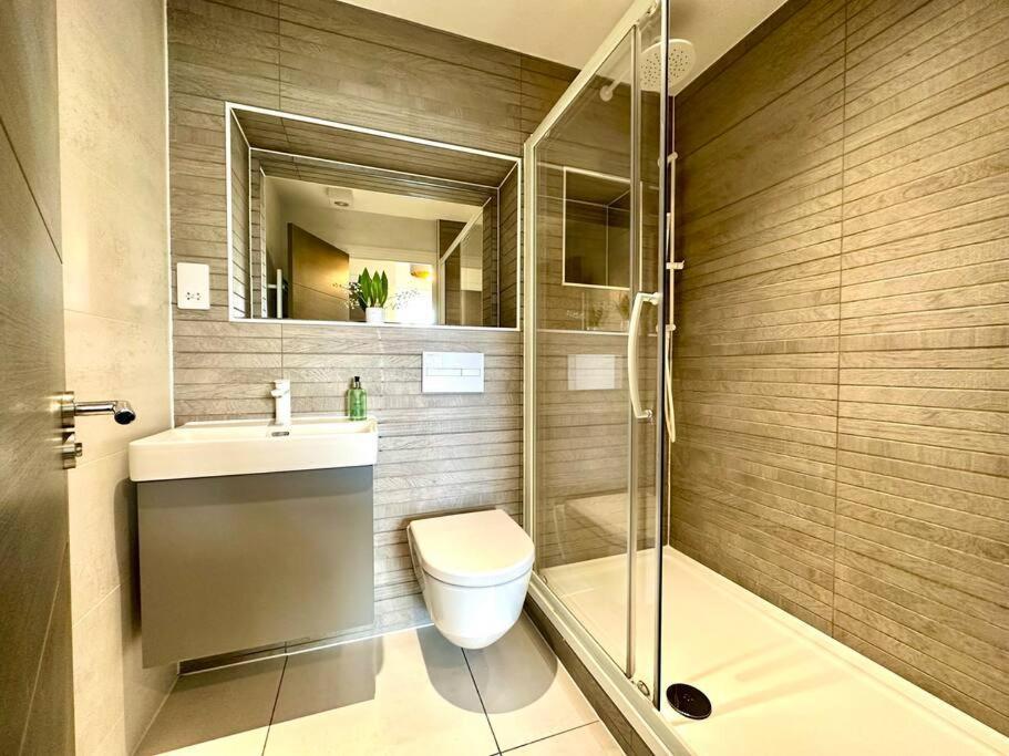 Designer Apartment Inc Free Parking & Fast Wifi 1 Minute Walk To Poole Quay - Great Location - Free Parking - Fast Wifi - Smart Tv - Newly Decorated - Sleeps Up To 2! Close To Poole & Bournemouth & Sandbanks Exteriör bild